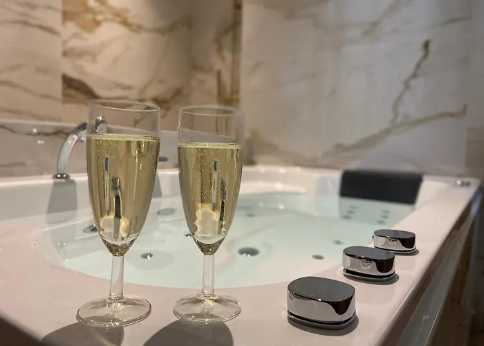 Le Cocon Du Desir - Balneo Et De Gamme Апартаменты